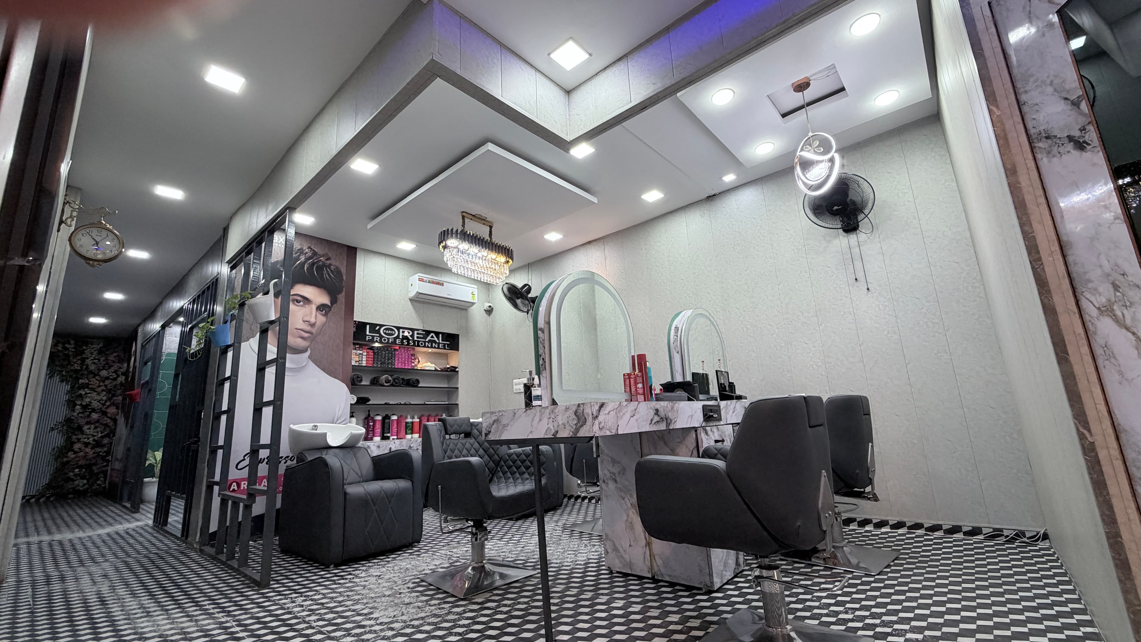 Glam Lounge Salon Interior